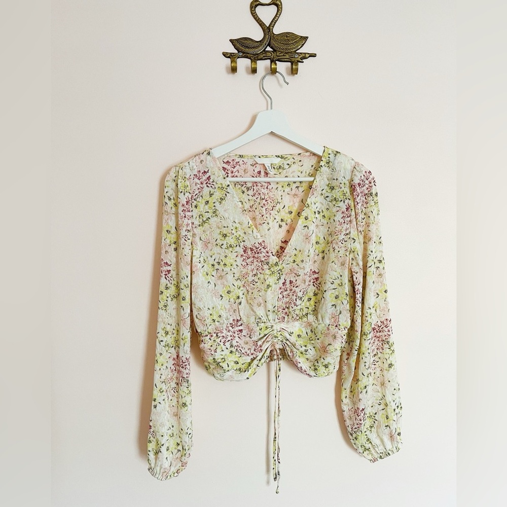 H&M floral pastel blouse size S